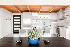 Luxury Retreat in the Clouds Jaw-dropping Views