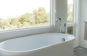 Luxury Retreat in the Clouds Jaw-dropping Views