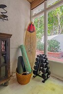 Malibu Retreat w Beach Access and Ocean View