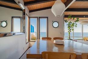 Malibu Retreat w Beach Access and Ocean View