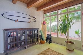 Malibu Retreat w Beach Access and Ocean View