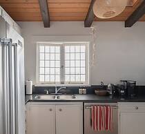 Malibu Retreat w Beach Access and Ocean View