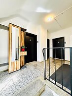 Cozy Garden Villa near Danube For 16P