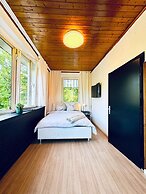 Cozy Garden Villa near Danube For 16P