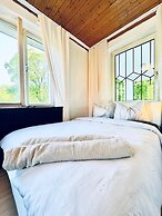 Cozy Garden Villa near Danube For 16P