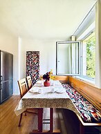 Cozy Garden Villa near Danube For 16P