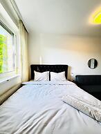 Cozy Garden Villa near Danube For 16P