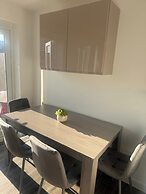 Coventry Chic City House - 3 Beds