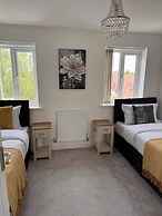 Coventry Chic City House - 3 Beds