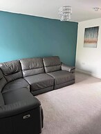 Coventry Chic City House - 3 Beds