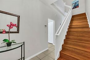 2335 Amazing 5BD Family Townhome Close to Disney