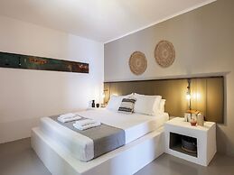 Mykonist Merchia Beach Villas & Suites
