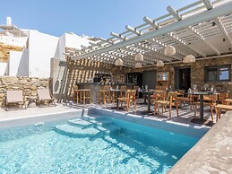 Mykonist Merchia Beach Villas & Suites