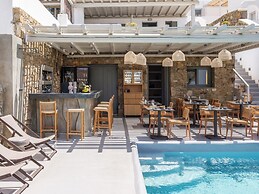 Mykonist Merchia Beach Villas & Suites