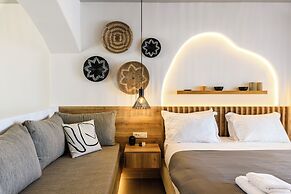 Mykonist Merchia Beach Villas & Suites