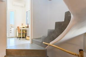 Mykonist Merchia Beach Villas & Suites