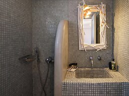 Mykonist Merchia Beach Villas & Suites