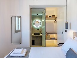 Mykonist Merchia Beach Villas & Suites