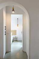 Mykonist Merchia Beach Villas & Suites