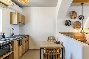 Mykonist Merchia Beach Villas & Suites