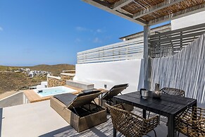 Mykonist Merchia Beach Villas & Suites