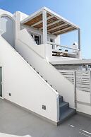 Mykonist Merchia Beach Villas & Suites