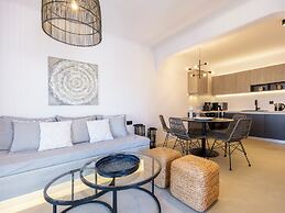 Mykonist Merchia Beach Villas & Suites