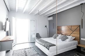 Mykonist Merchia Beach Villas & Suites