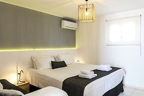 Mykonist Merchia Beach Villas & Suites