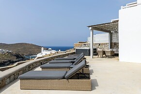 Mykonist Merchia Beach Villas & Suites