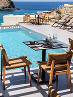 Mykonist Merchia Beach Villas & Suites