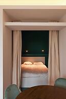 Fernand Cocq Elegant Residence