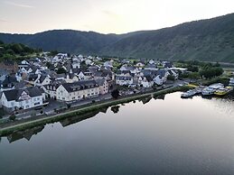 Hotel zum Moselstrand