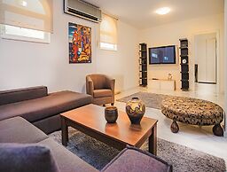 Casa Linda Villa Escape