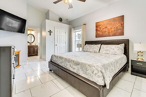 Private Pool & Yard: Family Getaway in Davenport
