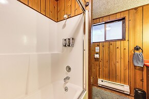 Game Room & Fire Pit: Family Cabin in Packwood!