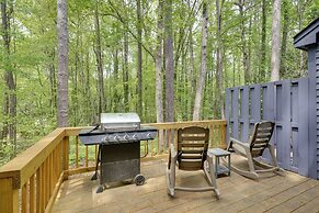 7 Mi to Dtwn Raleigh: Bbq-ready Townhome!