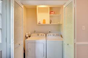 7 Mi to Dtwn Raleigh: Bbq-ready Townhome!