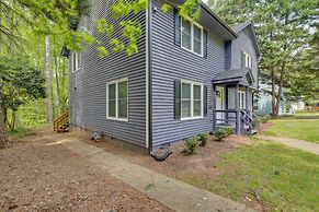 7 Mi to Dtwn Raleigh: Bbq-ready Townhome!