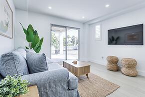 Close to Beach: Canal-front Home in Islamorada