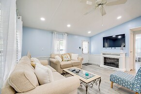 Golf & Pool Access: Home w/ Yard in Lady Lake