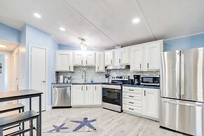Golf & Pool Access: Home w/ Yard in Lady Lake