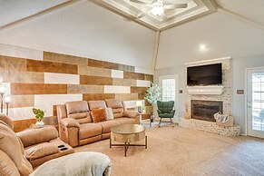 8 Mi to Texas Tech: Home w/ Patio in Lubbock