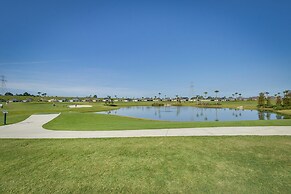 Peaceful Escape w/ Golf Cart in The Villages!