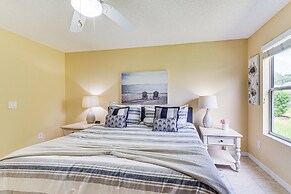 Peaceful Escape w/ Golf Cart in The Villages!