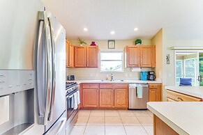 Peaceful Escape w/ Golf Cart in The Villages!