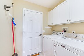 Peaceful Escape w/ Golf Cart in The Villages!