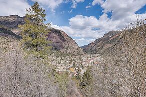 Walk to Hot Springs: Updated Retreat in Dtwn Ouray