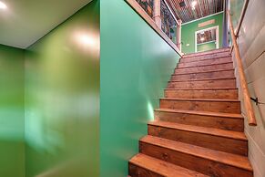Near Vineyards: Country Condo in New Haven