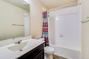 < 20 Mi to Dtwn Austin: Home in Quiet Neighborhood